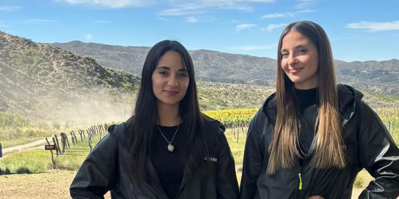 Promotoras en Mendoza para eventos y bodegas
